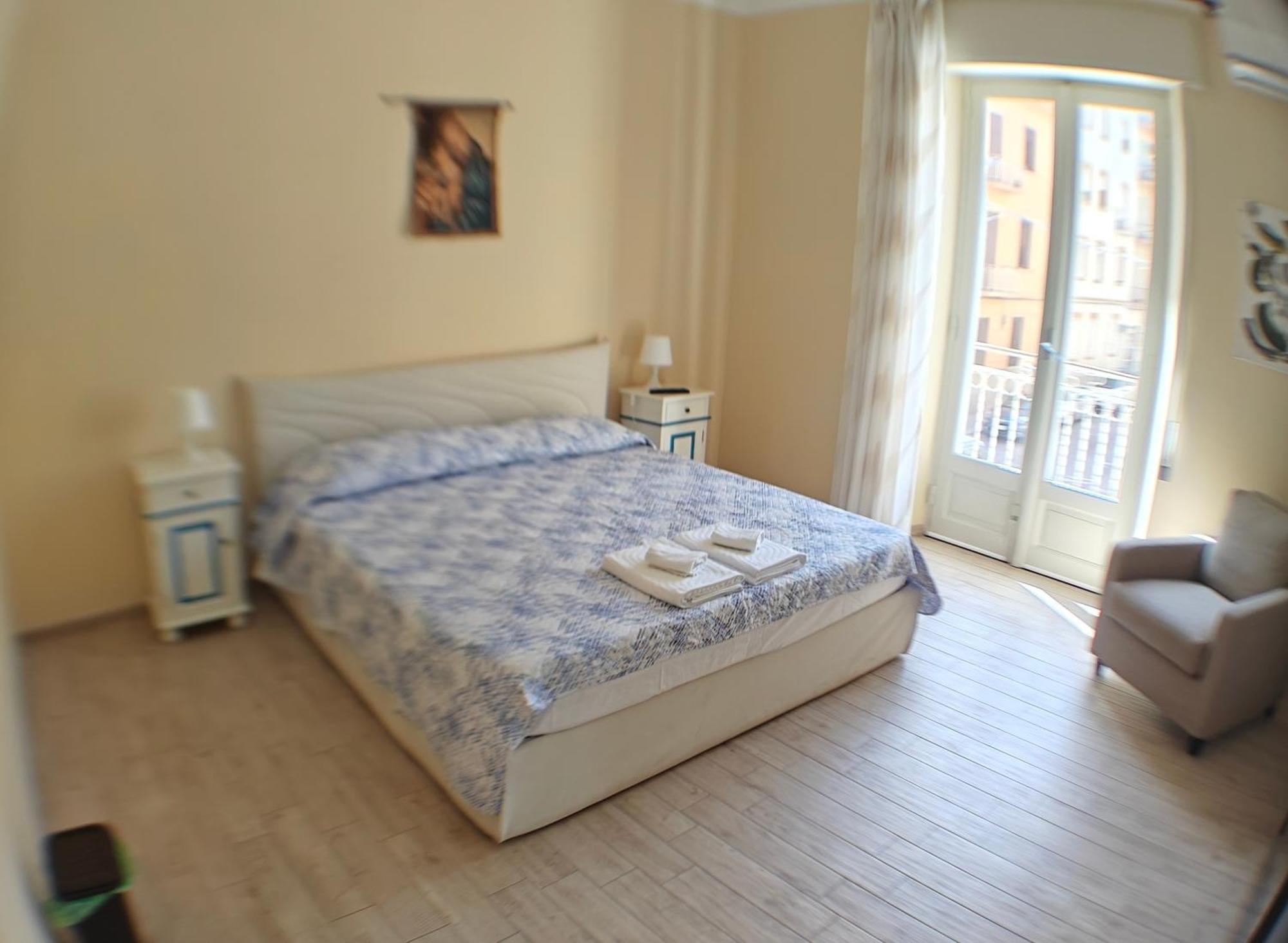 Barbara Rooms Sea 1 Трапани Екстериор снимка